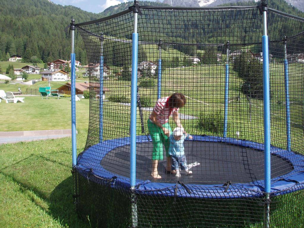 Garni La Majon Hotel Sëlva Buitenkant foto