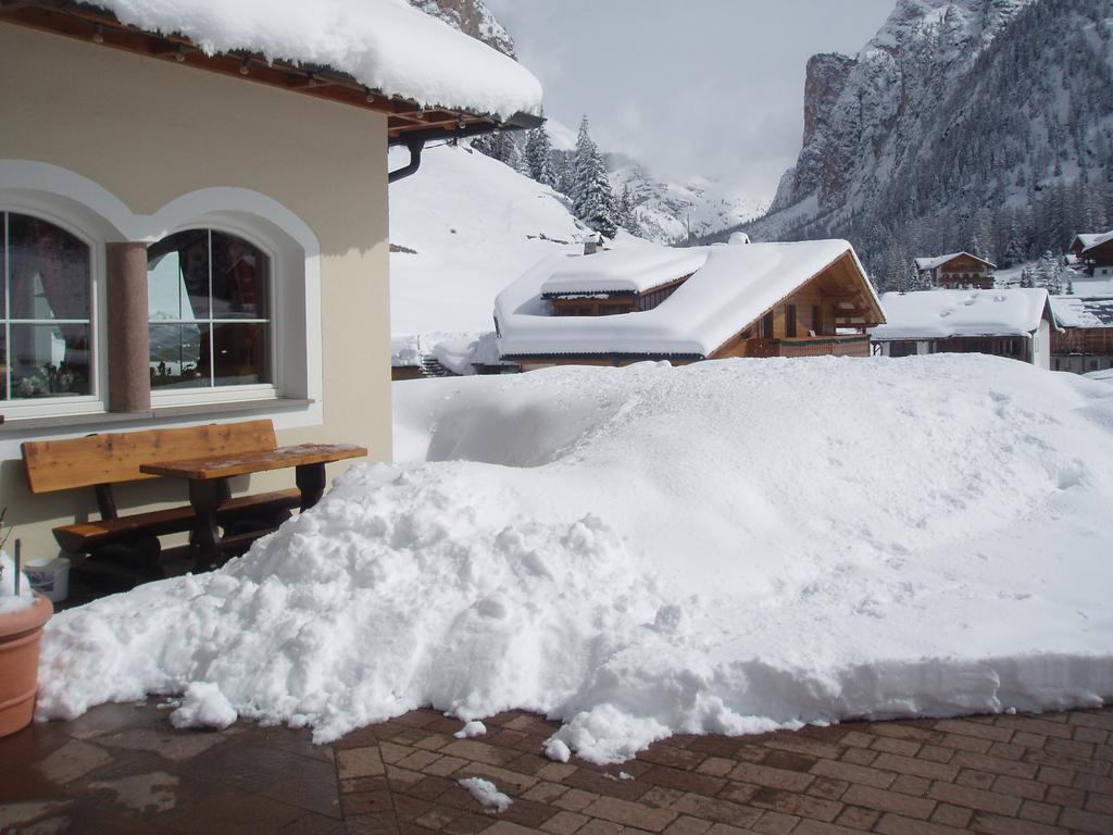 Garni La Majon Hotel Sëlva Buitenkant foto