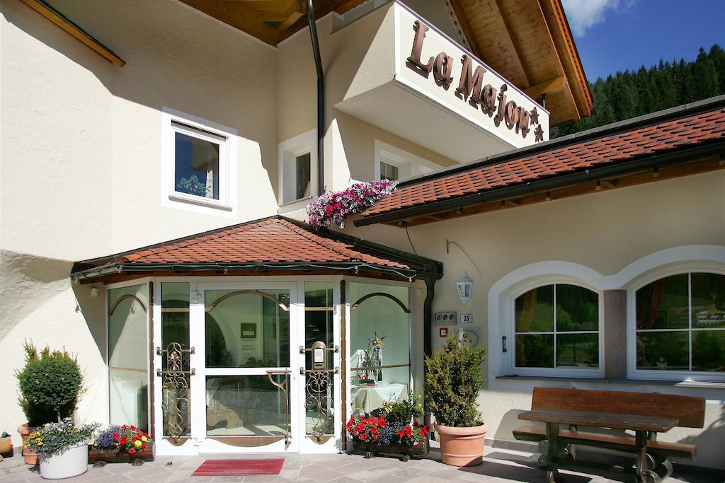 Garni La Majon Hotel Sëlva Buitenkant foto