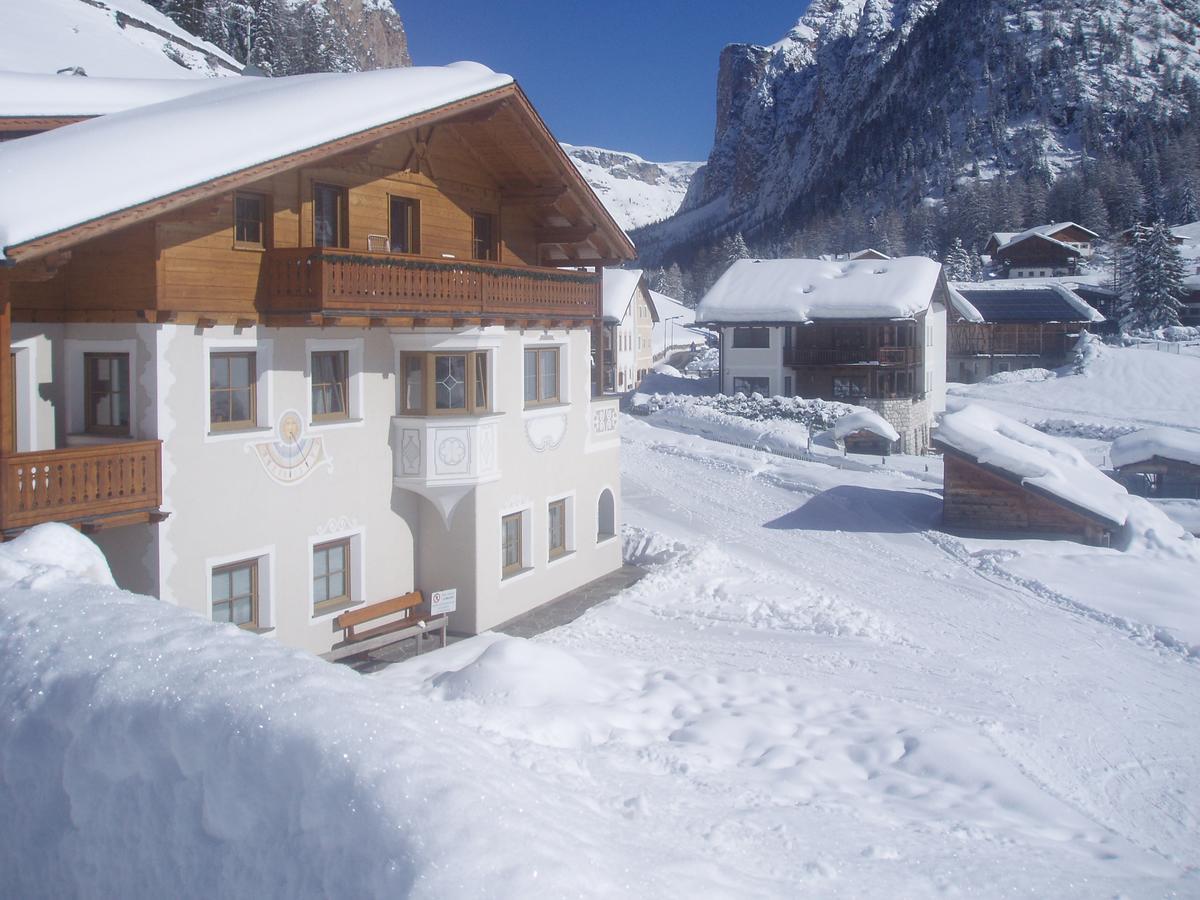 Garni La Majon Hotel Sëlva Buitenkant foto