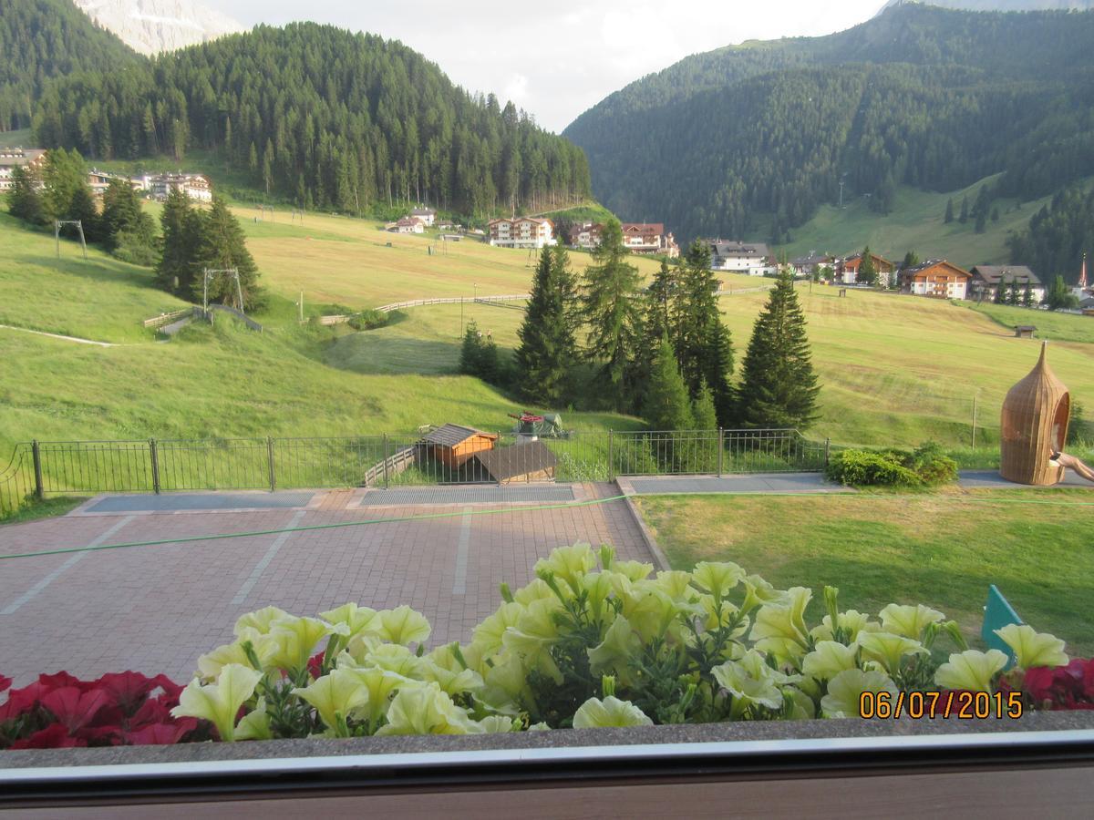 Garni La Majon Hotel Sëlva Buitenkant foto